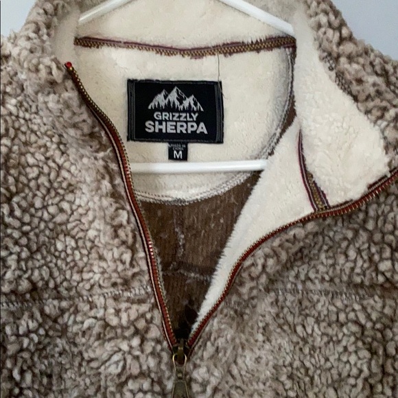 Grizzly Sherpa - Picture 3 of 3